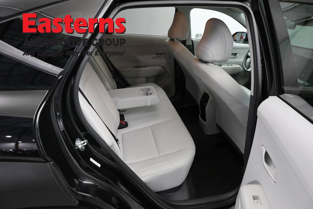Used 2024 Hyundai Kona SEL FWD image 21