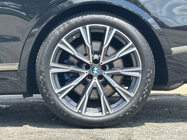 Used 2022 BMW X7 M50i w/ Cold Weather Package AWD/4WD image 4