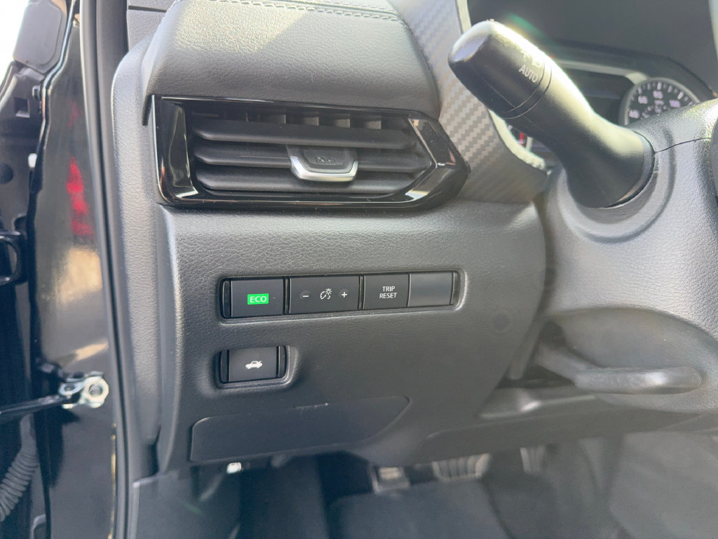 Used 2023 Nissan Sentra SV w/ All-Weather Package FWD image 13