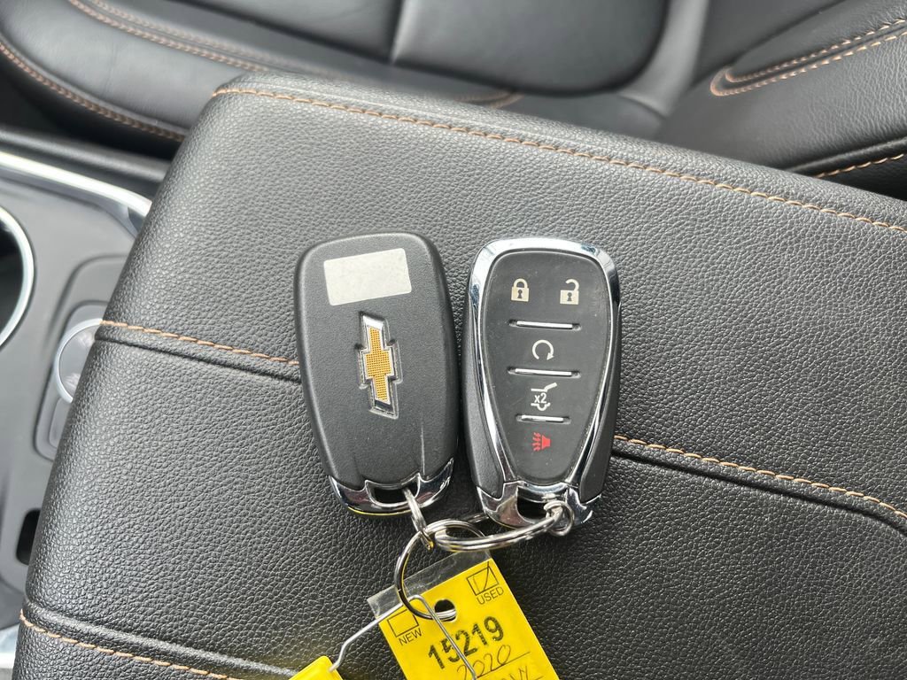 Used 2020 Chevrolet Traverse LT w/ LT Premium Package image 31