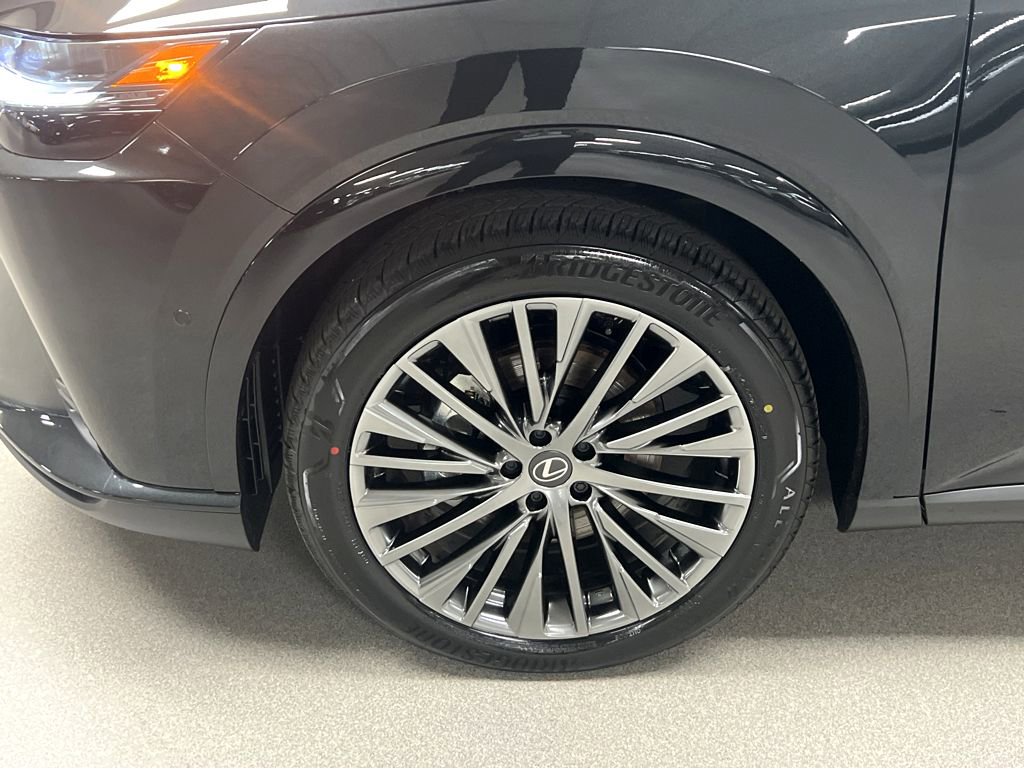 New 2026 Lexus RX 450h AWD image 37