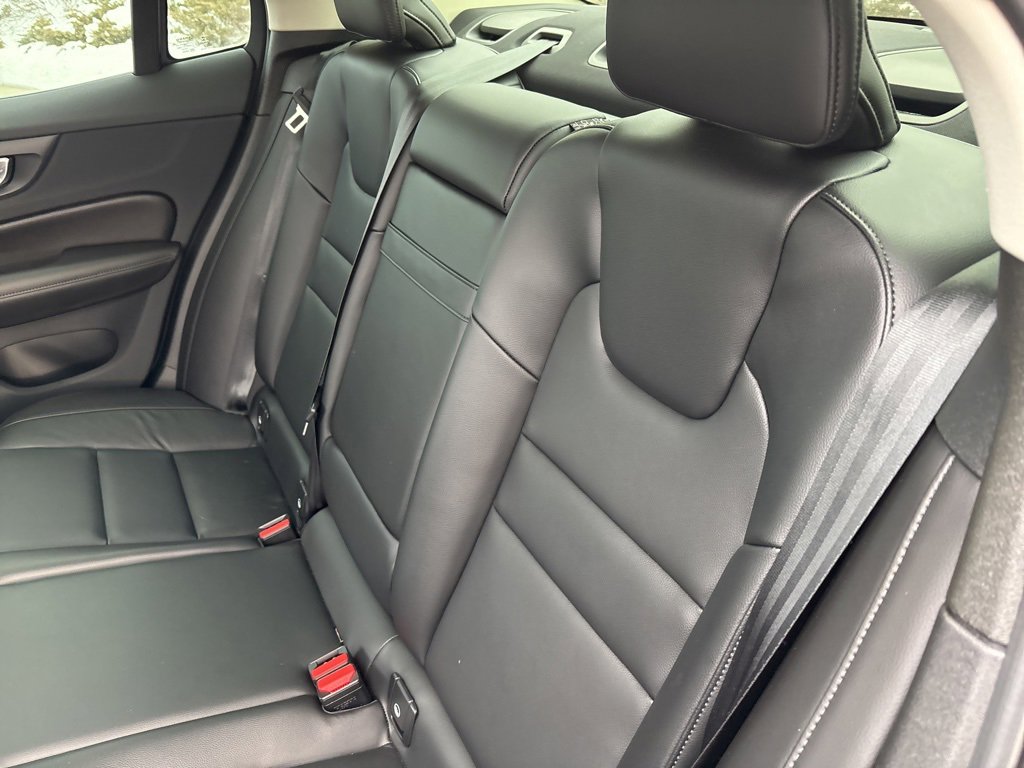Certified 2023 Volvo S60 B5 Core w/ Climate Package image 29