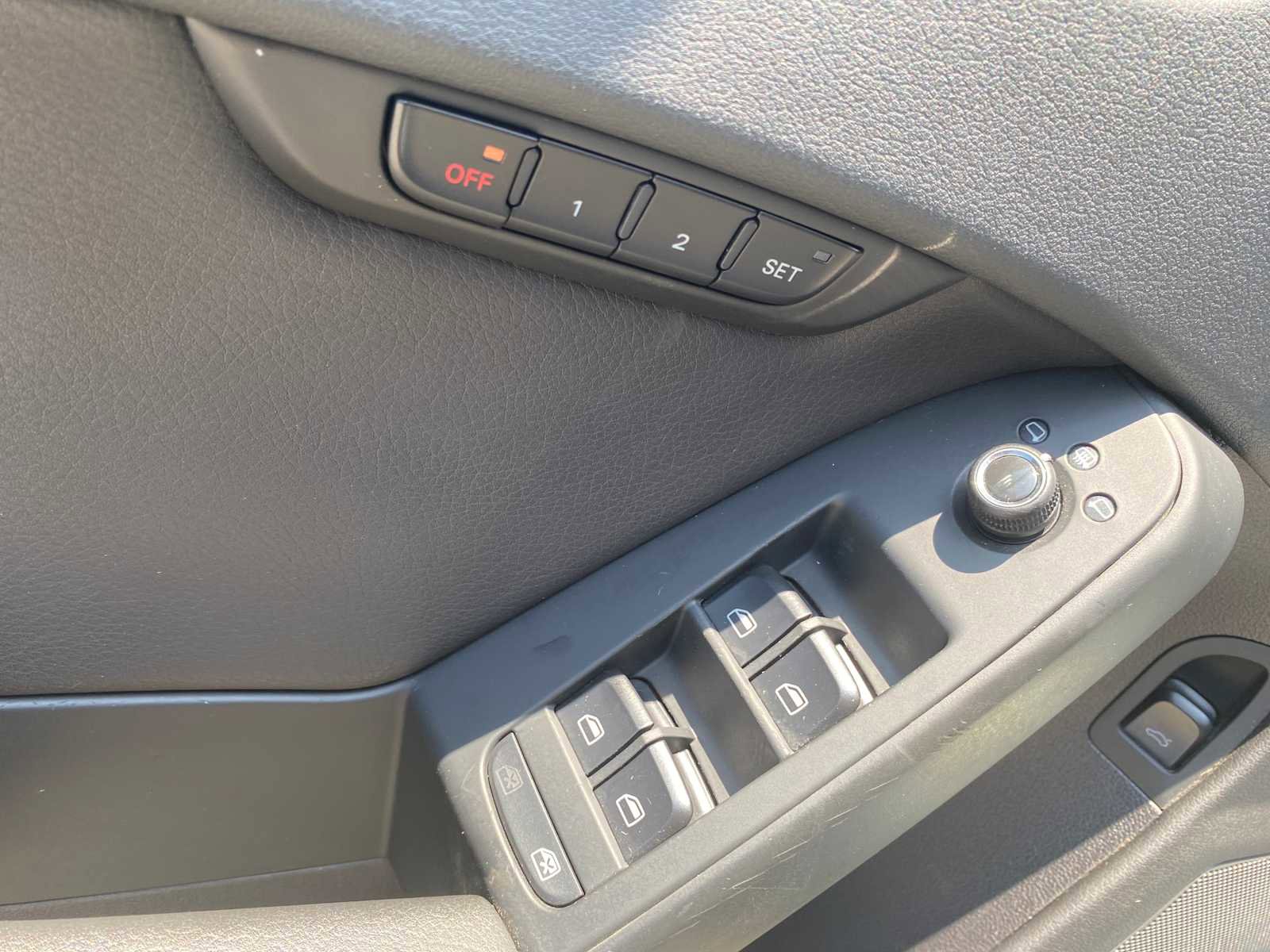 Used 2012 Audi A4 2.0T Premium Plus w/ Premium Plus Pkg image 15