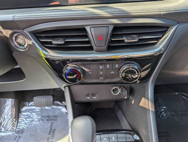 Used 2024 Buick Encore GX Sport Touring FWD image 18