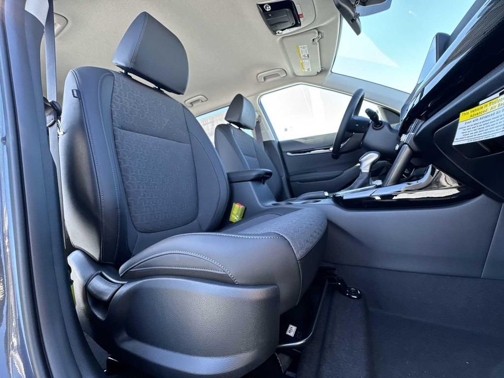 Used 2025 Kia Seltos X-Line AWD/4WD image 26