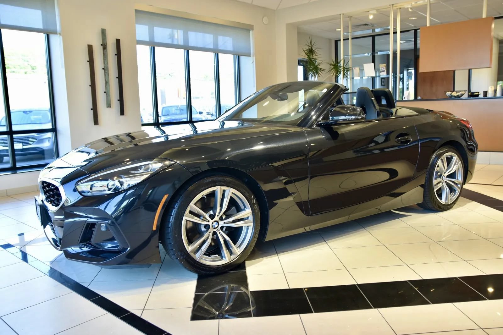 Used 2026 BMW Z4 sDrive30i RWD image 8