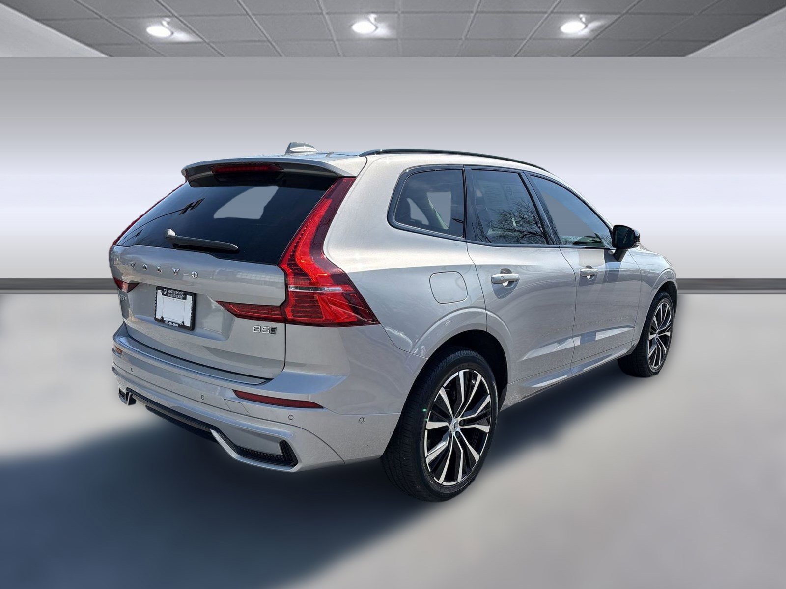 Used 2023 Volvo XC60 B5 Ultimate w/ Climate Package AWD/4WD image 9