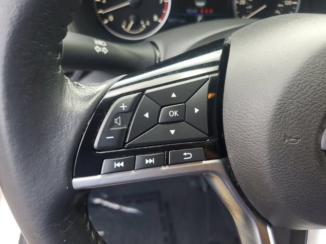 Certified 2023 Nissan Altima 2.5 SV w/ SV Premium Package FWD image 18