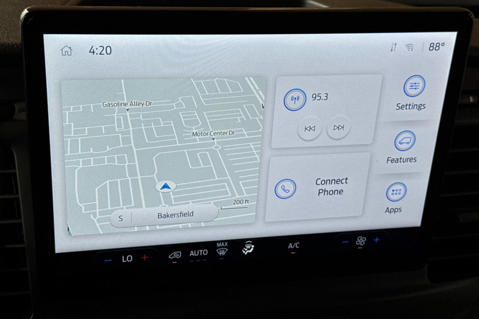 Used 2025 Ford Transit 250 148 Medium Roof w/ Load Area Protection Package image 18