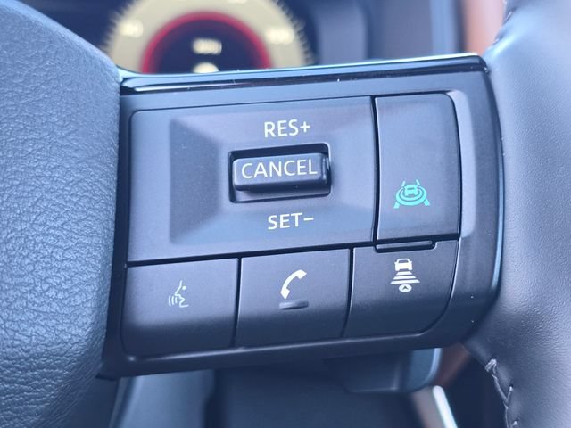 Certified 2025 Nissan Rogue Platinum AWD/4WD image 25