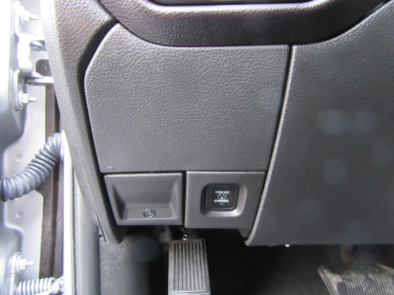 Used 2024 RAM 2500 Laramie image 31