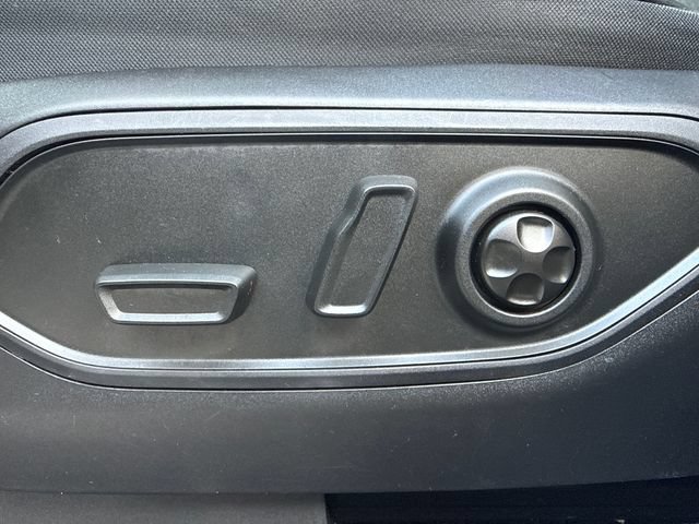 Used 2023 Jeep Grand Cherokee Altitude AWD/4WD image 34