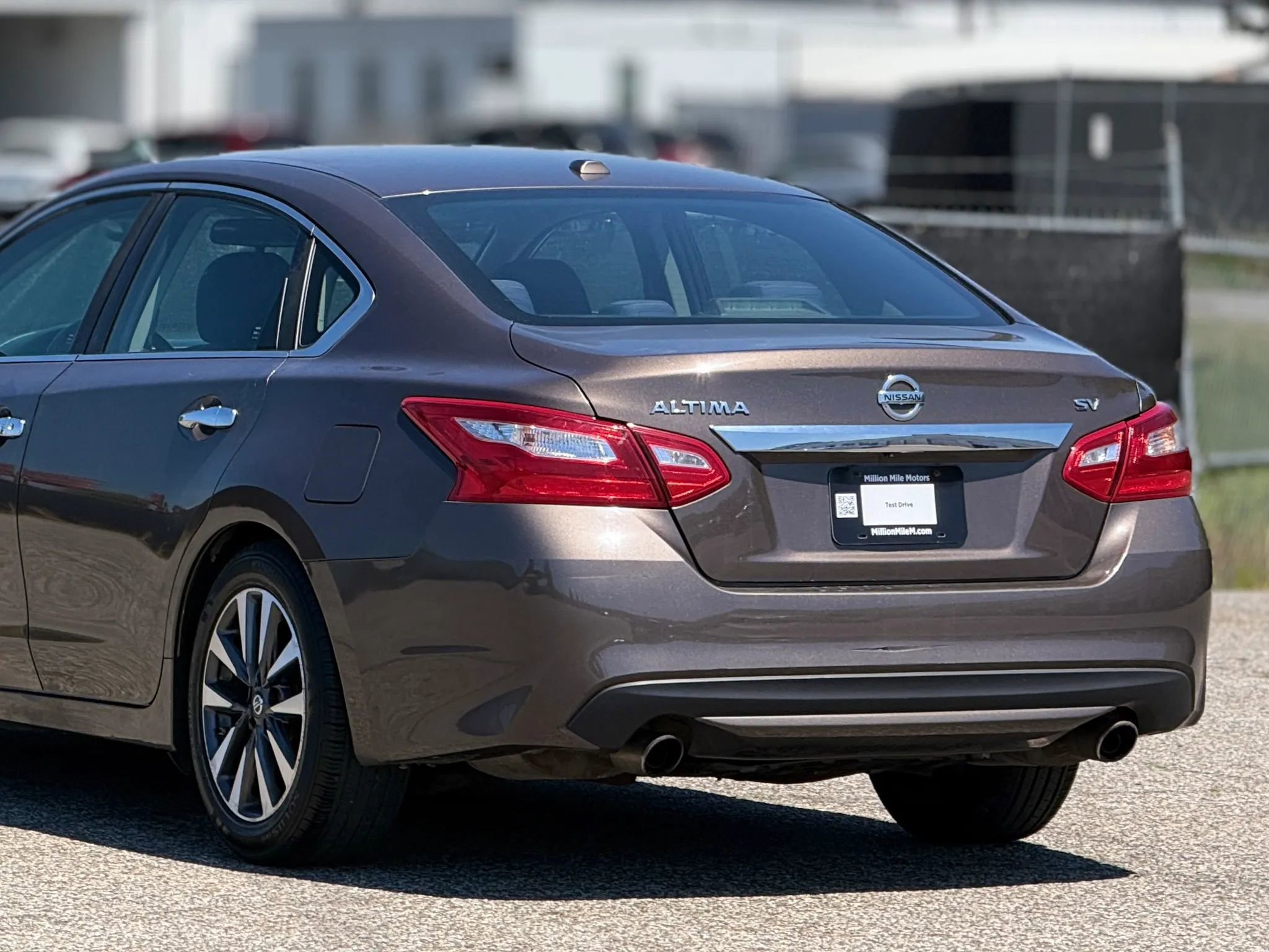 Used 2017 Nissan Altima 2.5 SV image 16