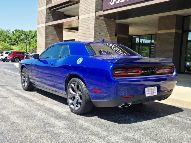 Used 2018 Dodge Challenger SXT Plus RWD image 8