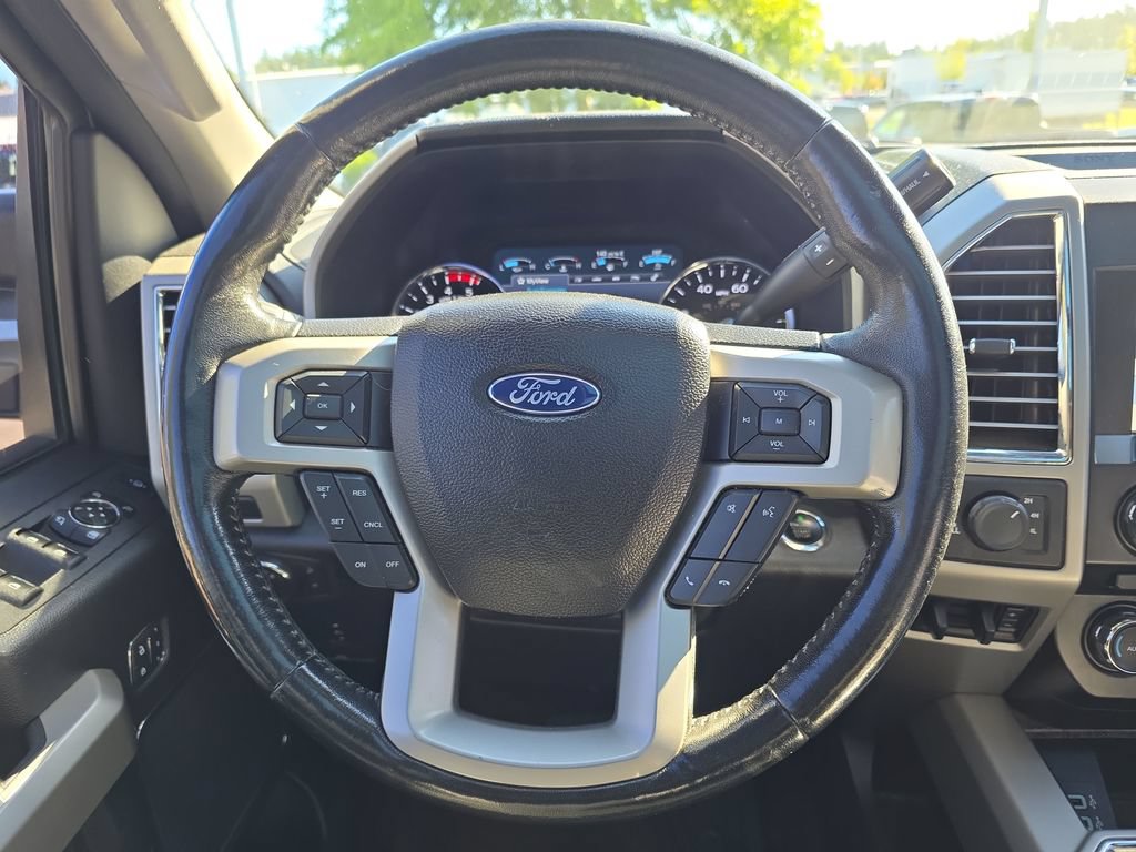 Used 2017 Ford F250 Lariat w/ Lariat Ultimate Package AWD/4WD image 19
