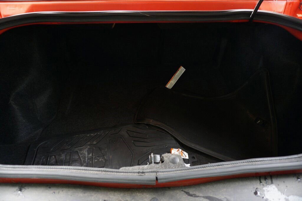 Used 2022 Dodge Challenger GT w/ Driver Convenience Group image 12