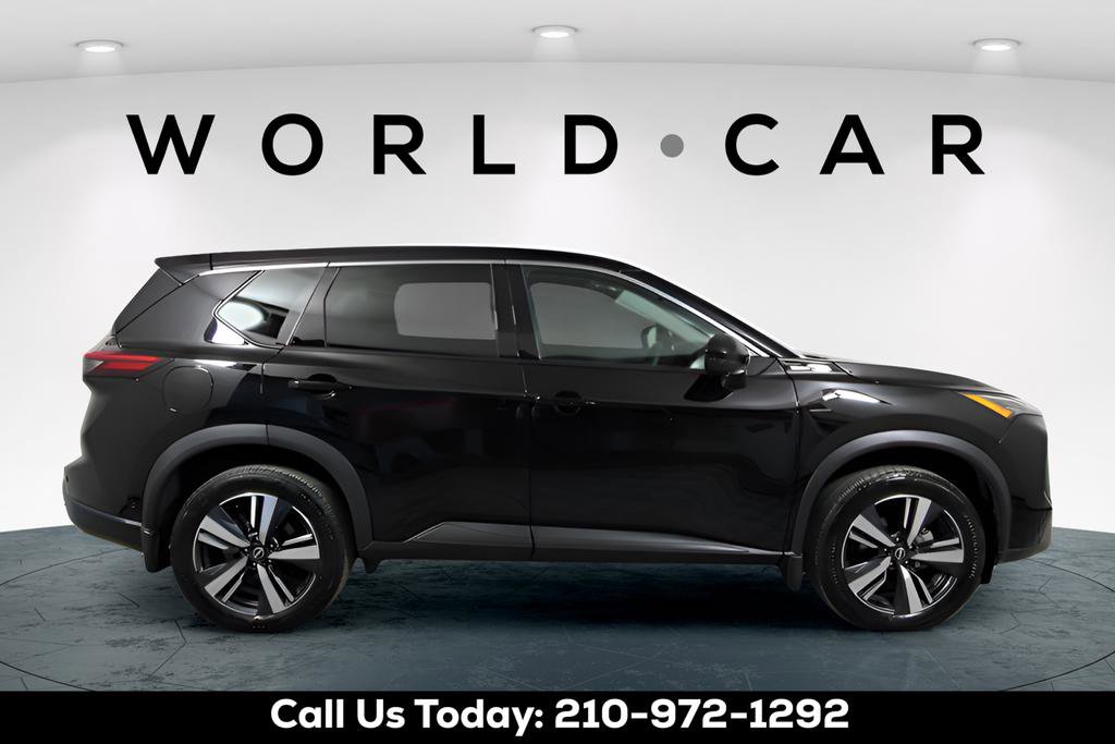 Used 2024 Nissan Rogue SL w/ SL Premium Package image 15