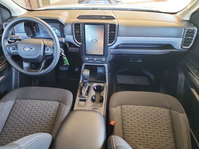 Used 2025 Ford Ranger XL w/ Trailer Tow Package image 18