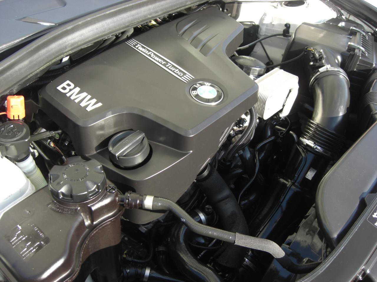 Used 2013 BMW X1 sDrive28i RWD image 25