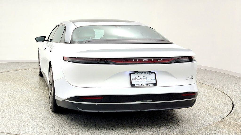Used 2023 Lucid Air Touring image 6