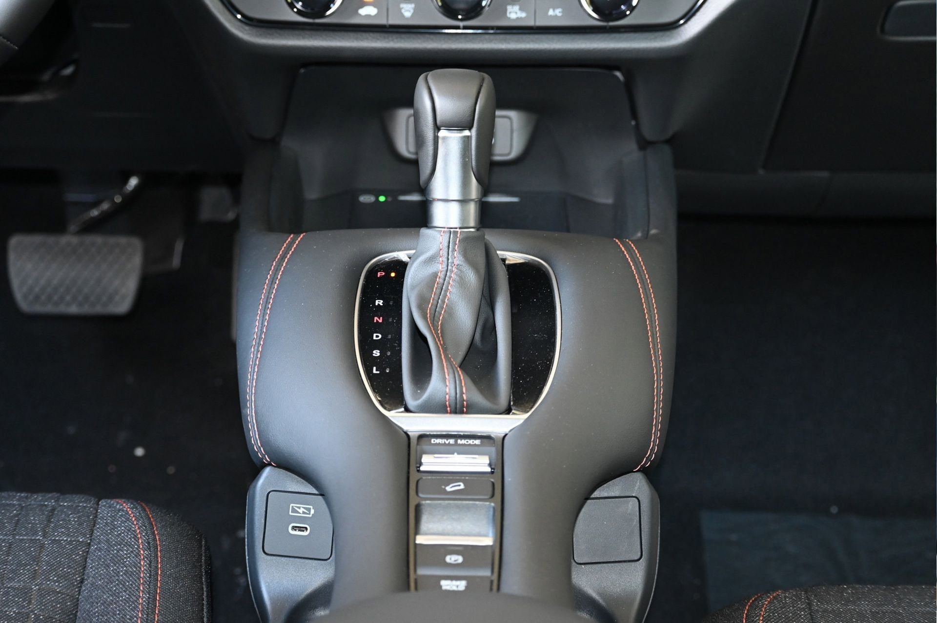 New 2026 Honda HR-V Sport image 21