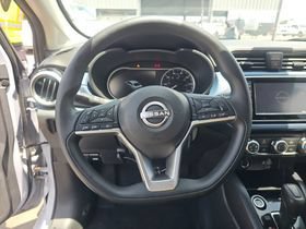 Used 2025 Nissan Versa SV w/ Trunk Package FWD image 3