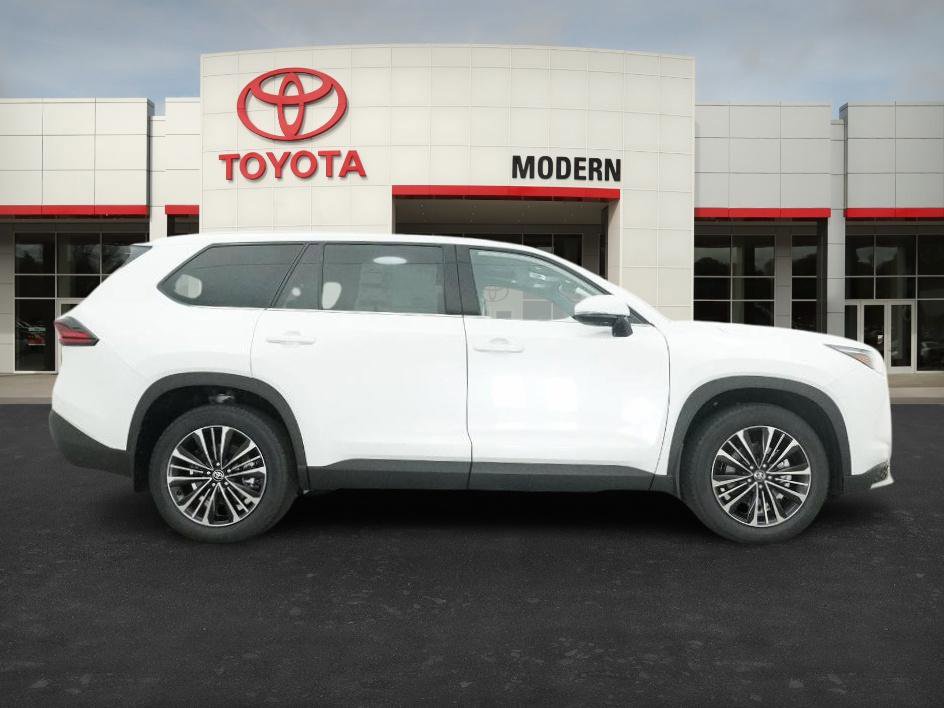 New 2026 Toyota Grand Highlander AWD Hybrid image 26