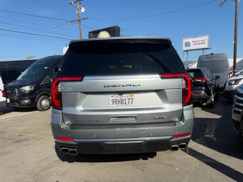 Used 2025 GMC Yukon XL Denali image 6