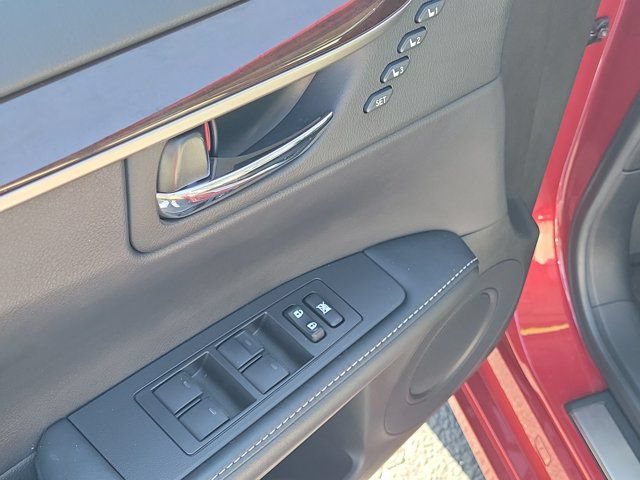 Used 2015 Lexus ES 350 w/ Premium Package FWD image 17