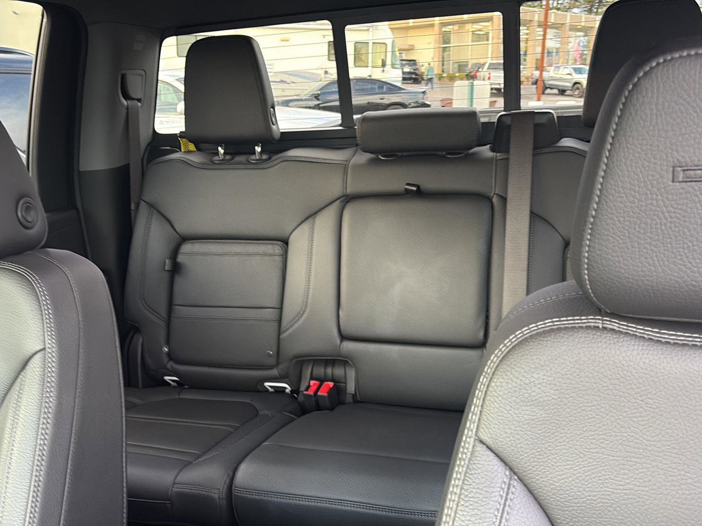 Used 2023 GMC Sierra 2500 Denali image 32