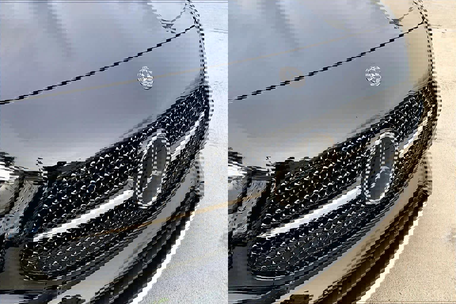 Used 2024 Mercedes-Benz CLE 450 4MATIC Coupe image 29