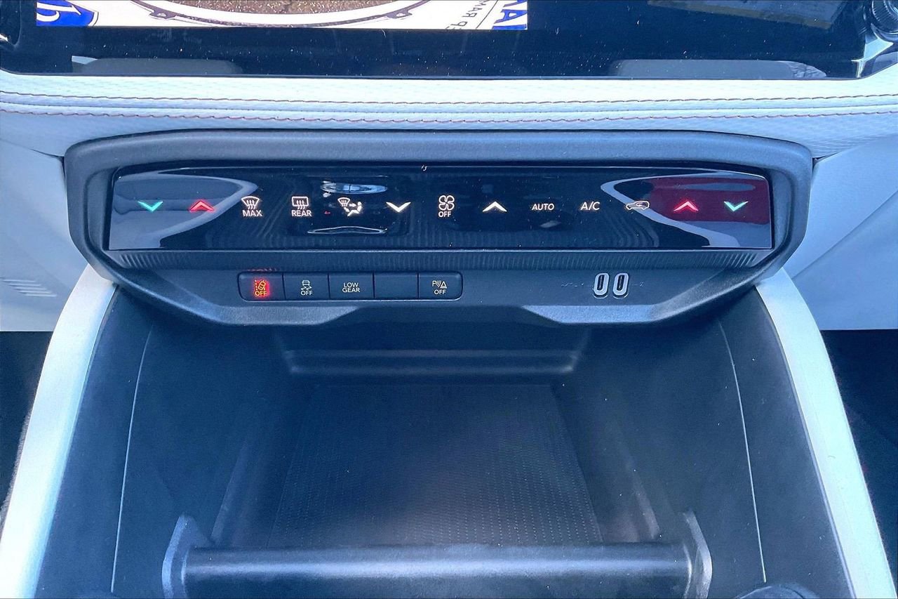 New 2026 Jeep Cherokee Limited image 16