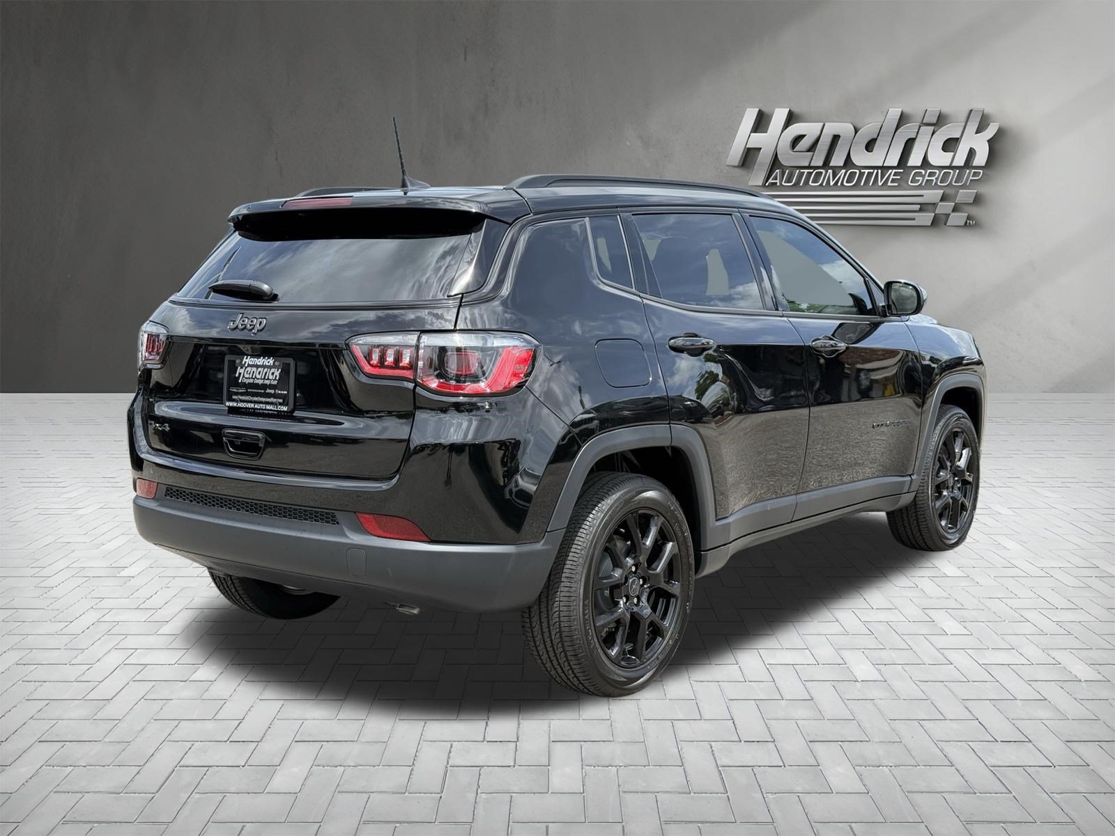 New 2026 Jeep Compass Latitude AWD/4WD image 10