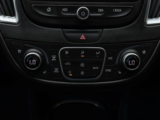 Used 2020 Chevrolet Malibu Premier FWD image 19