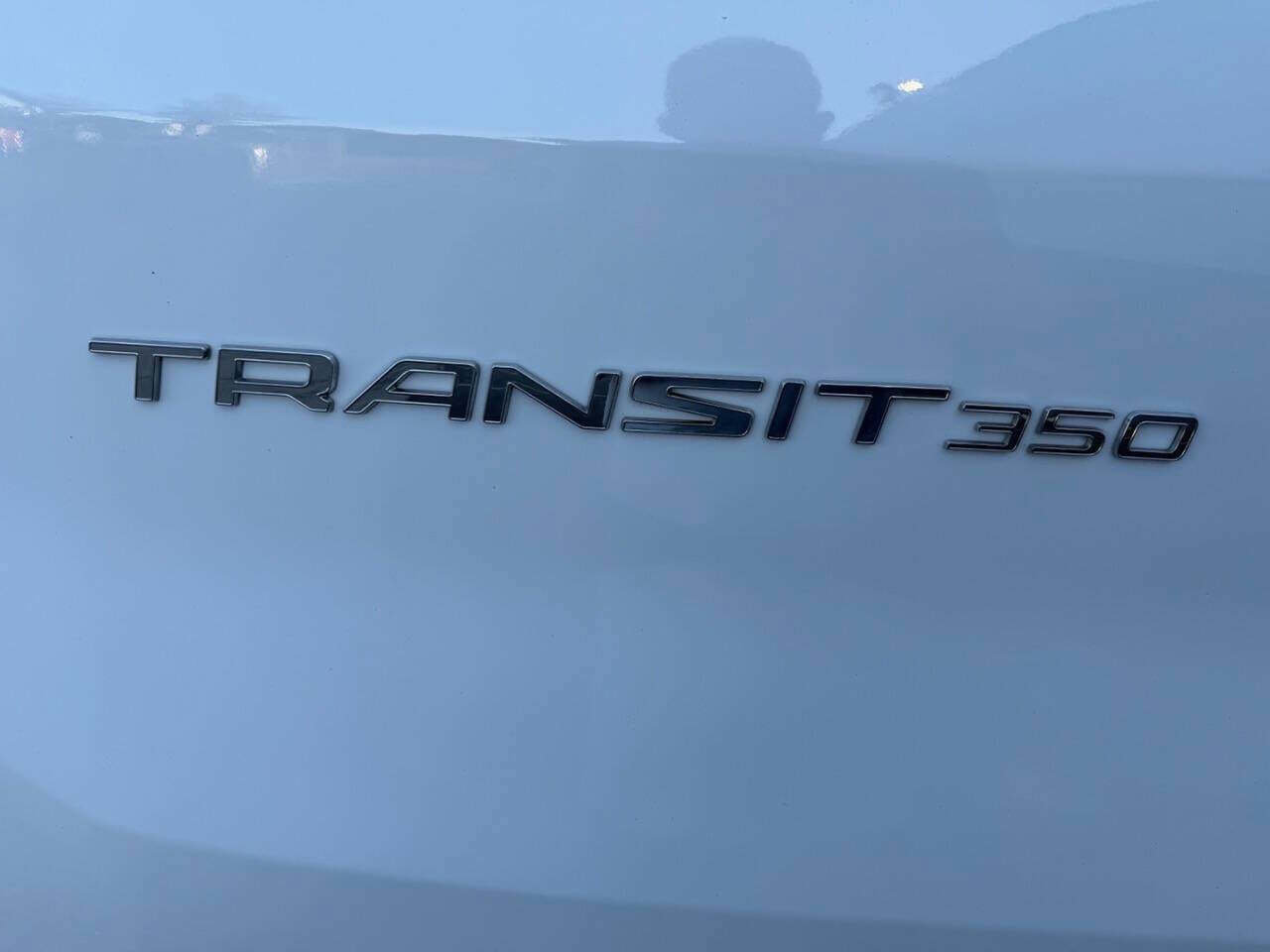 Used 2017 Ford Transit 350 XL image 15