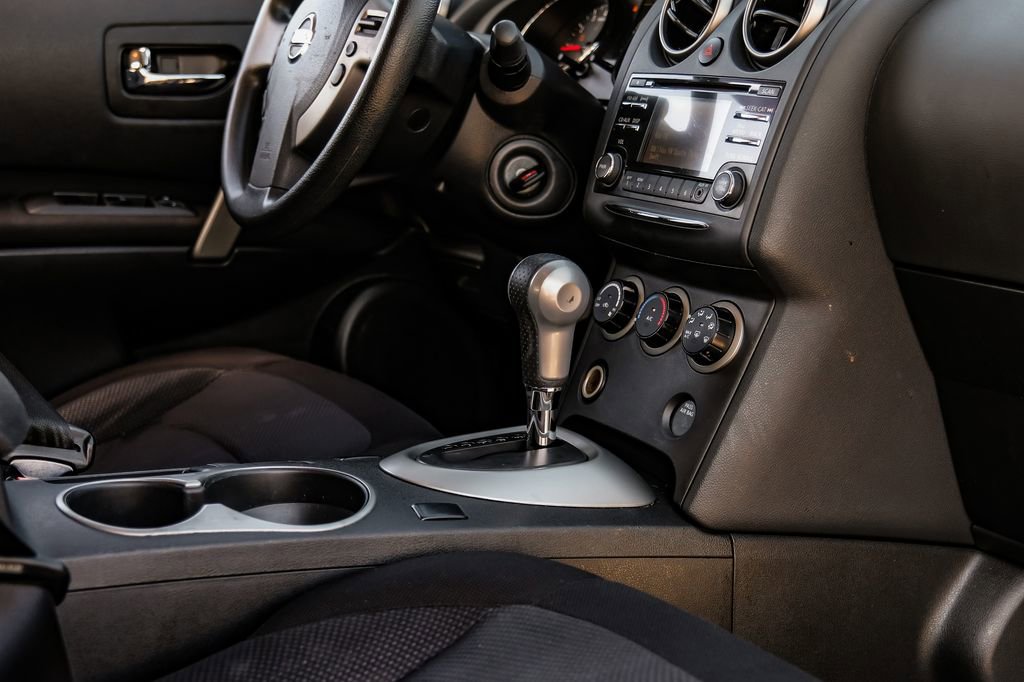 Used 2015 Nissan Rogue S w/ Convenience Package image 22