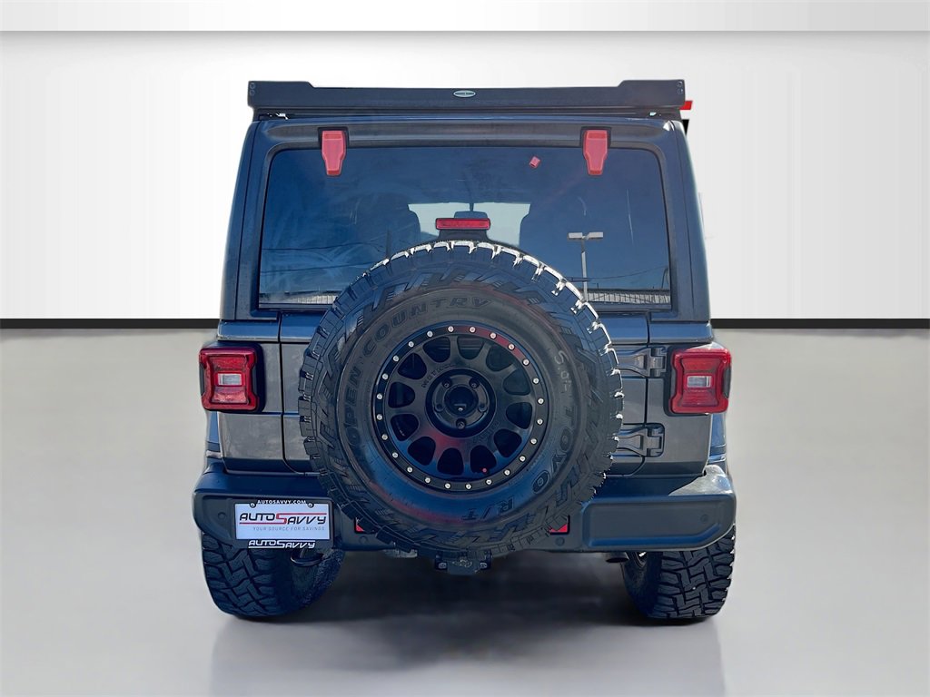 Used 2018 Jeep Wrangler Unlimited Sahara w/ Safety Group image 6