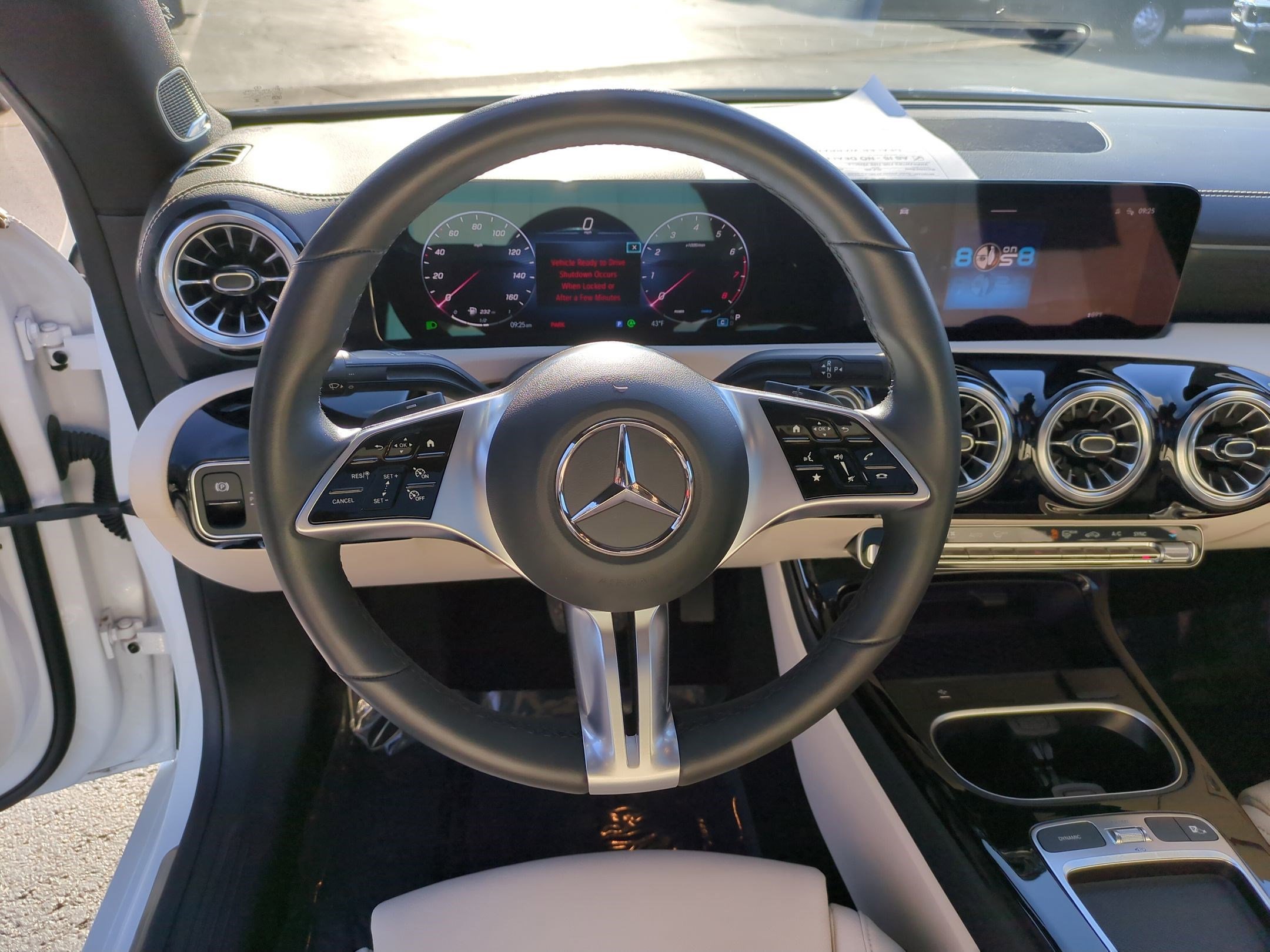 Used 2025 Mercedes-Benz CLA 250 image 17