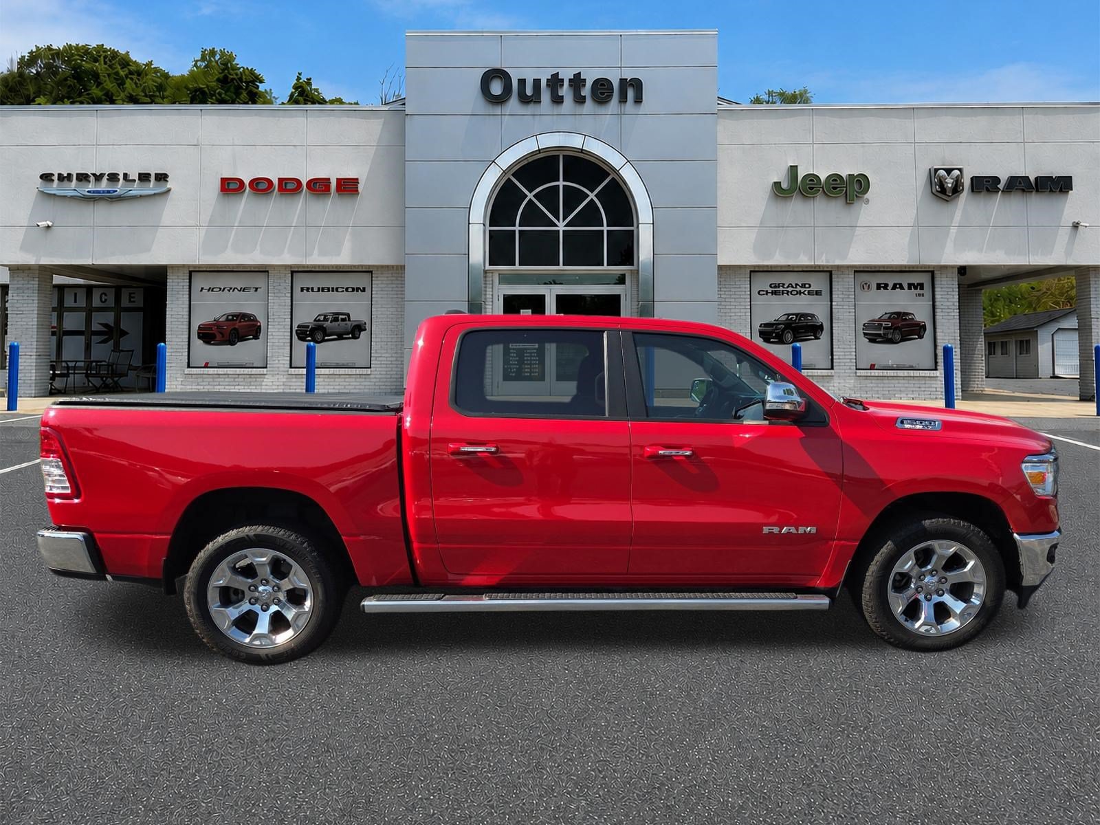 Certified 2020 RAM 1500 Big Horn AWD/4WD image 2