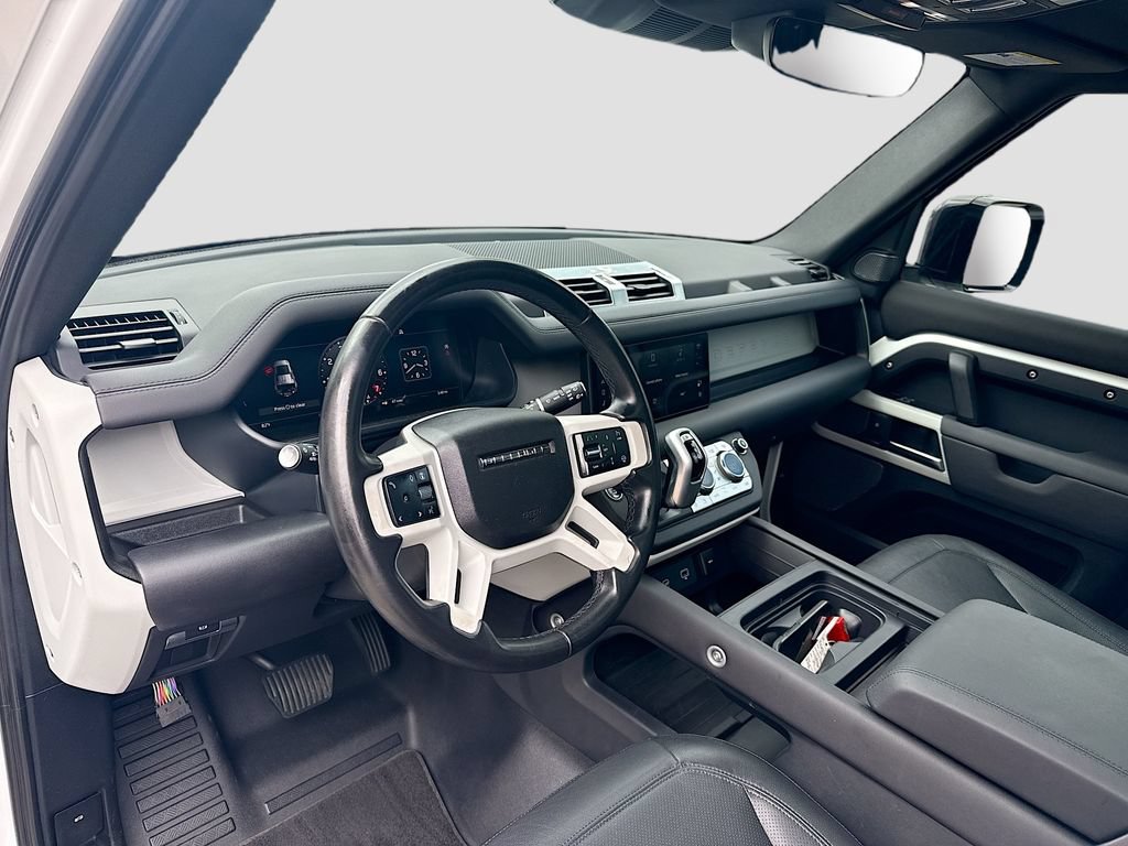 Used 2024 Land Rover Defender 110 S AWD/4WD image 10