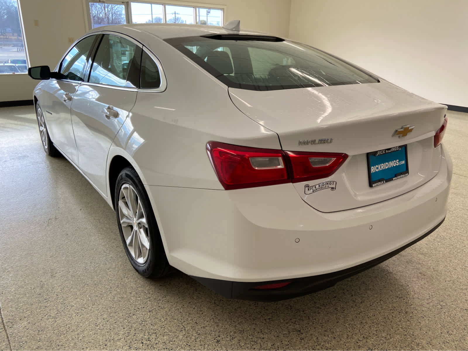 Used 2024 Chevrolet Malibu LT image 8