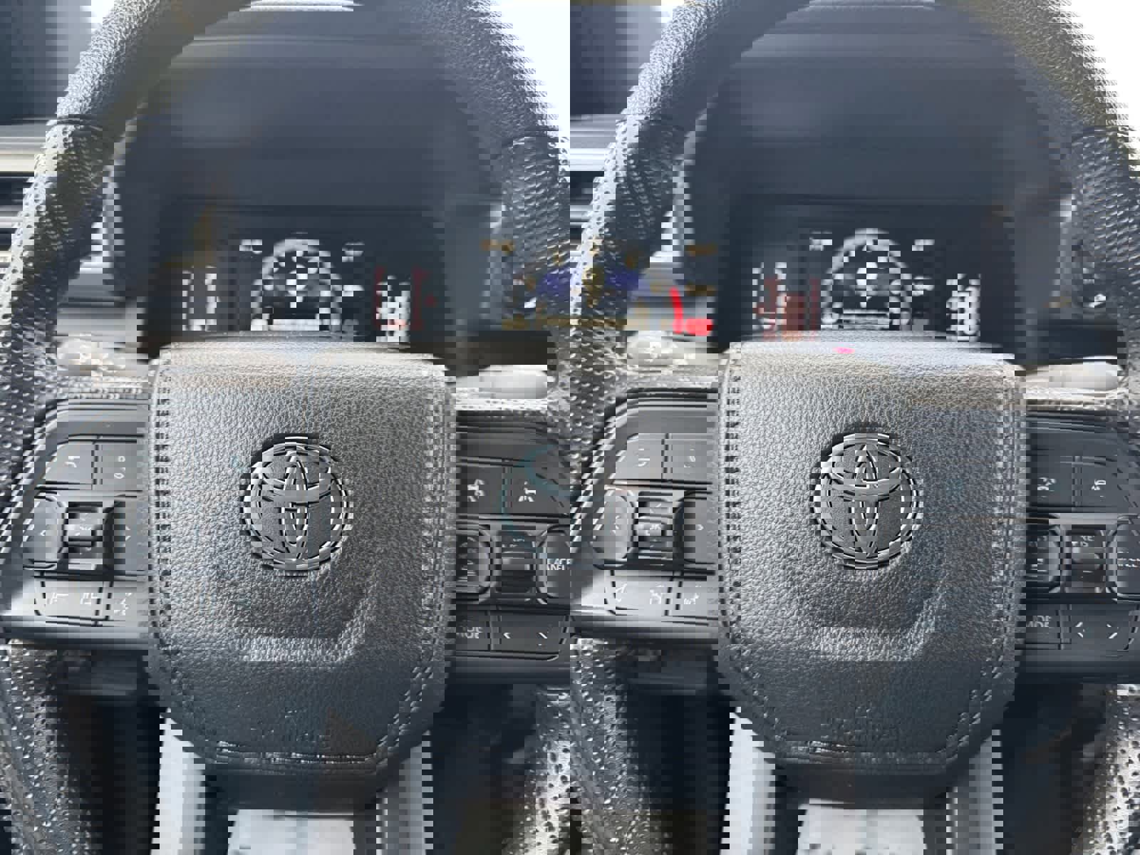 Used 2024 Toyota Tacoma SR image 15