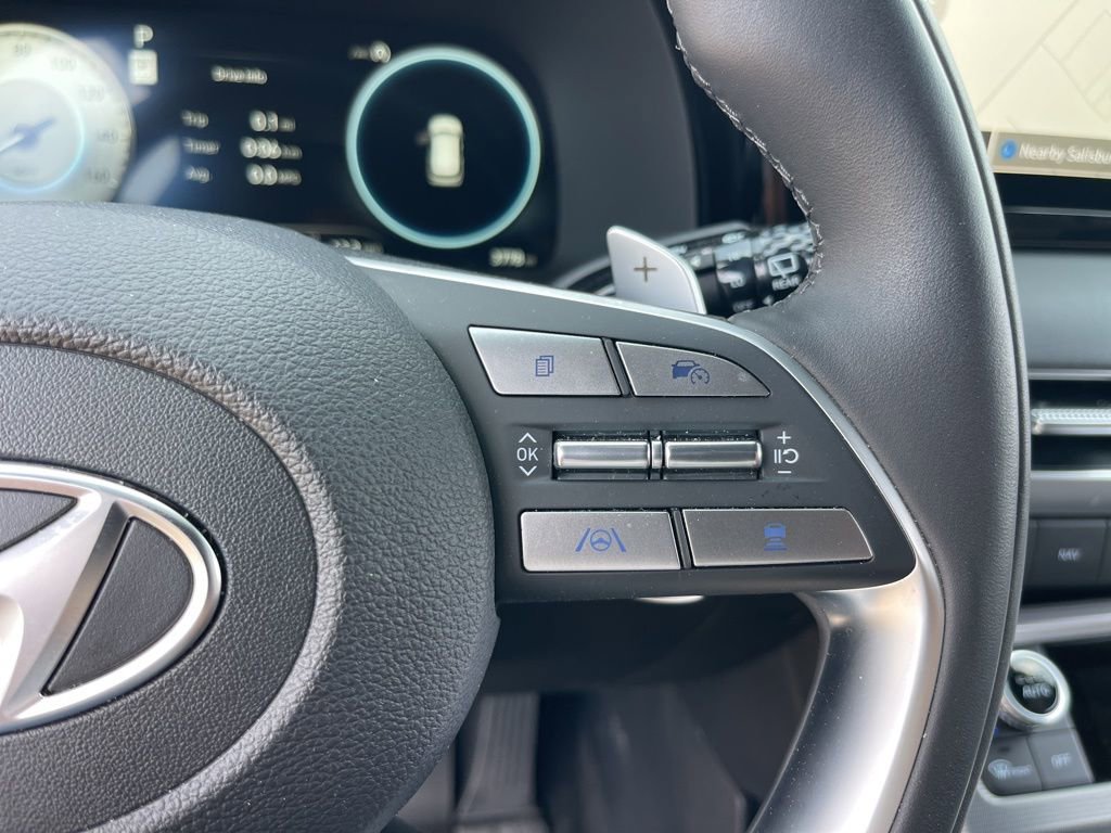 Used 2024 Hyundai Palisade Calligraphy image 18