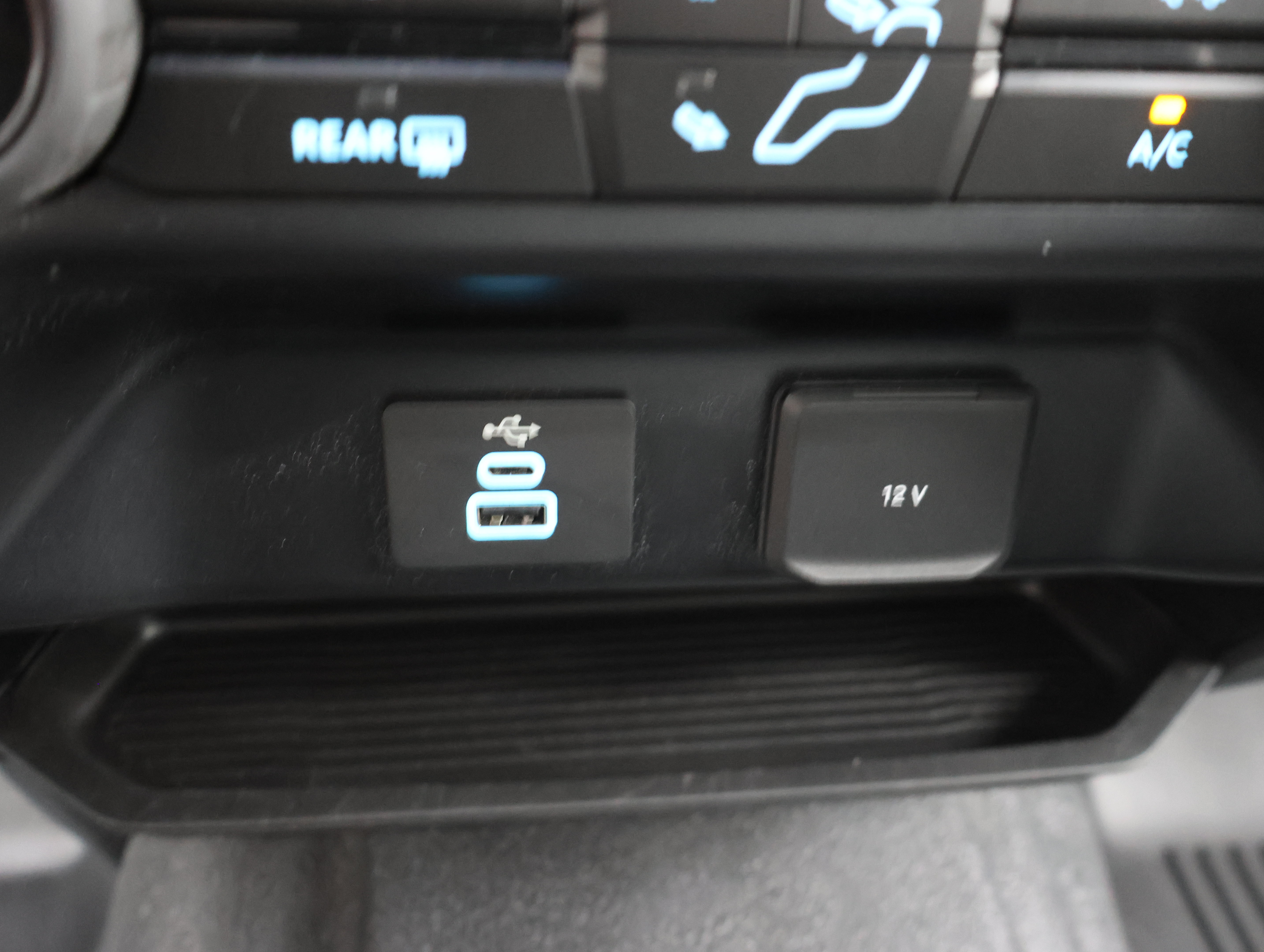 Used 2024 Ford F250 XLT AWD/4WD image 47