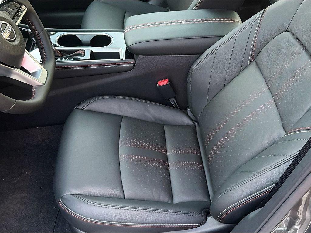 New 2025 Nissan Altima 2.5 SR image 19