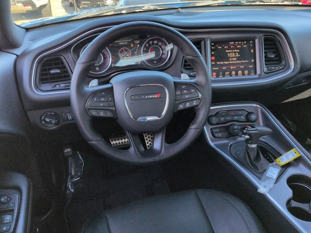 Used 2016 Dodge Challenger R/T Scat Pack RWD image 15