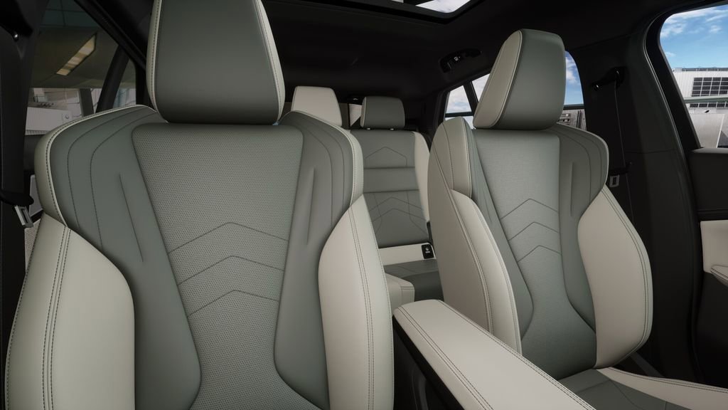 New 2026 BMW X2 xDrive28i w/ Technology Package image 11