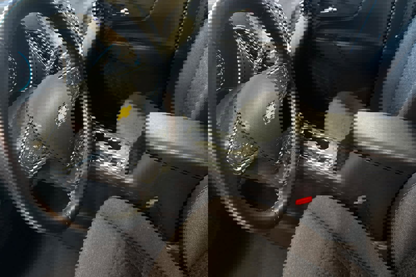 Used 2024 Chevrolet Equinox LT image 12