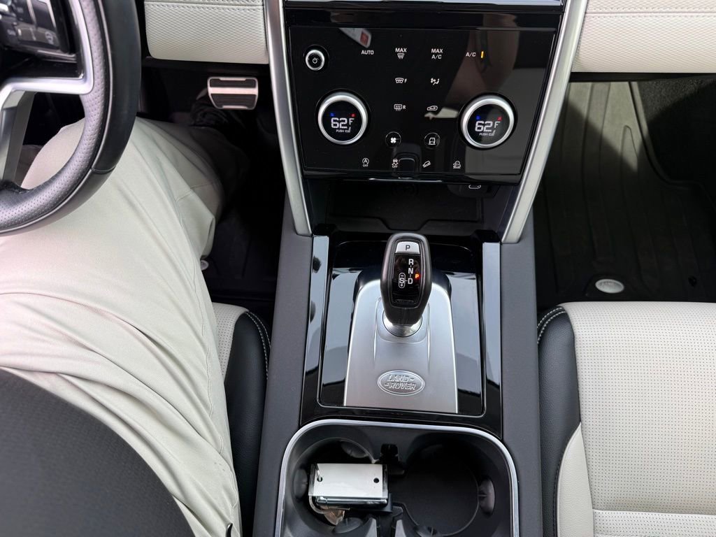 Used 2022 Land Rover Discovery Sport S R-Dynamic image 22
