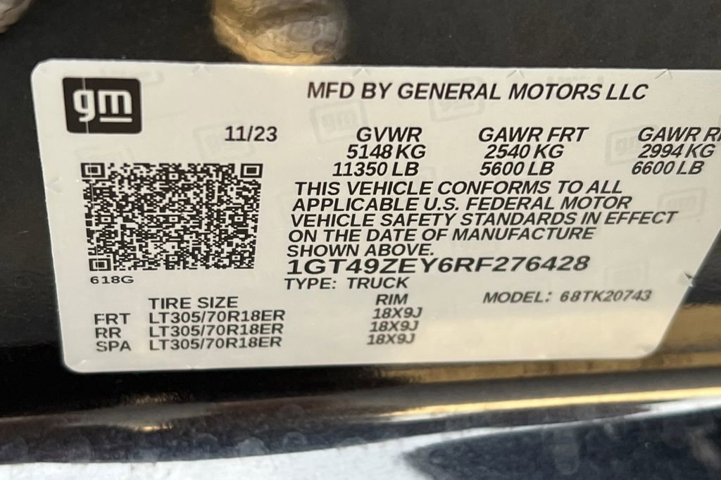 Used 2024 GMC Sierra 2500 AT4X image 25